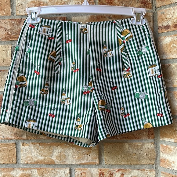 Mini Vintage Pinup Style Shorts / Tune & Tune / Size Medium/ Green & White Strip - Picture 1 of 12